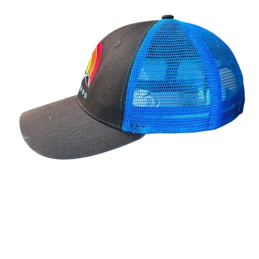 Colorado Mountain Stripes Mesh Trucker Snapback Logo Hat Cap Black Blue Mesh